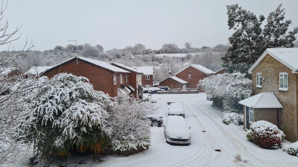 Snow scene in Luton