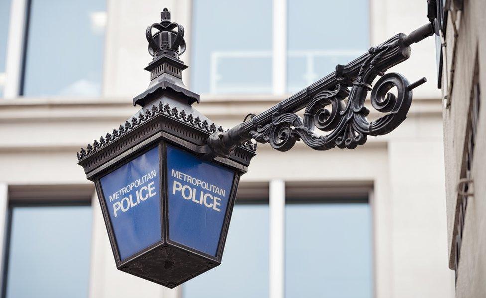 Met Police sign