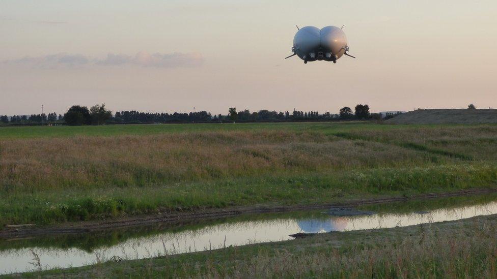 Airlander 10 in flight