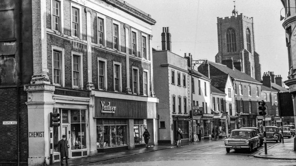 St Giles Street in Norwich before the redevelopment of Grapes Hill