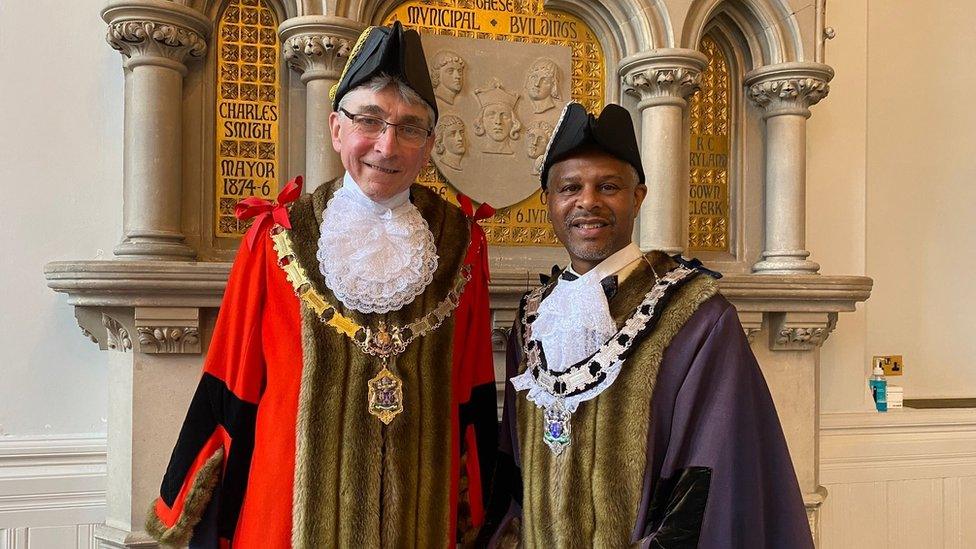 The mayor and the deputy mayor