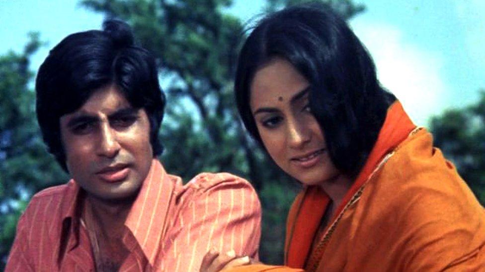 Amitabh and Jaya Bachchan in Abhimaan