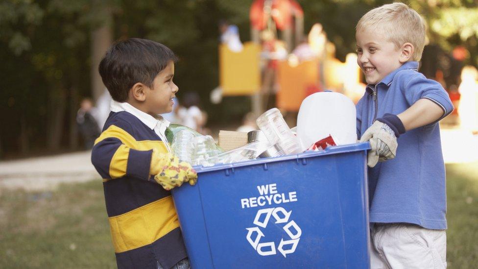 children-recycling-plastic