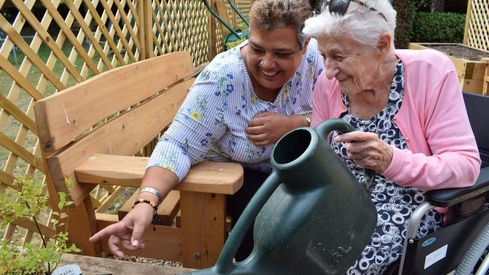 Sheffcare resident and carer