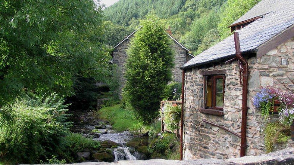 The River Teirw running through Pandy