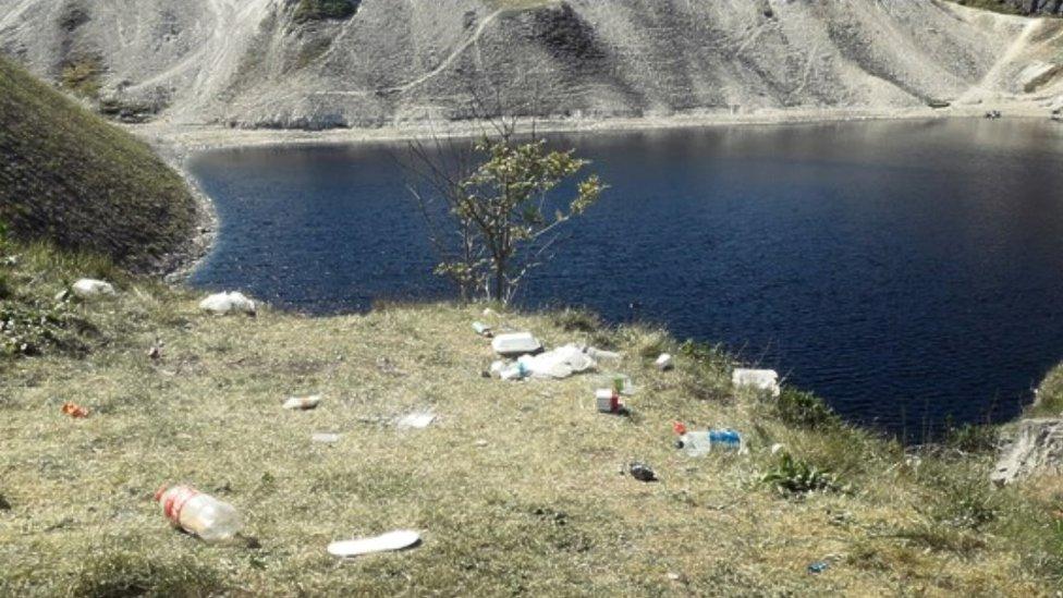 Litter at the Blue Lagoon