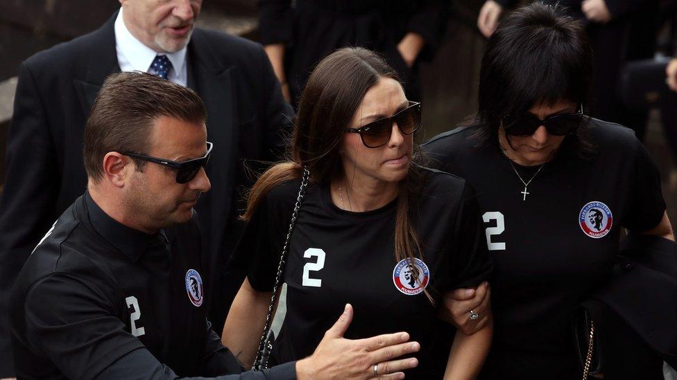 Fernando Ricksen's widow Veronika