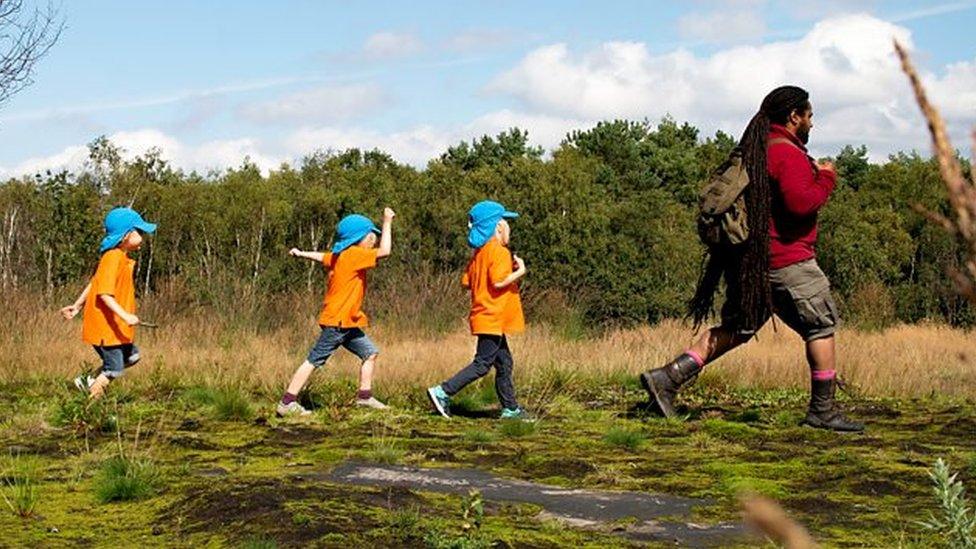 Ranger Hamza and the Ramblers go on interesting walks to find places for fun activities