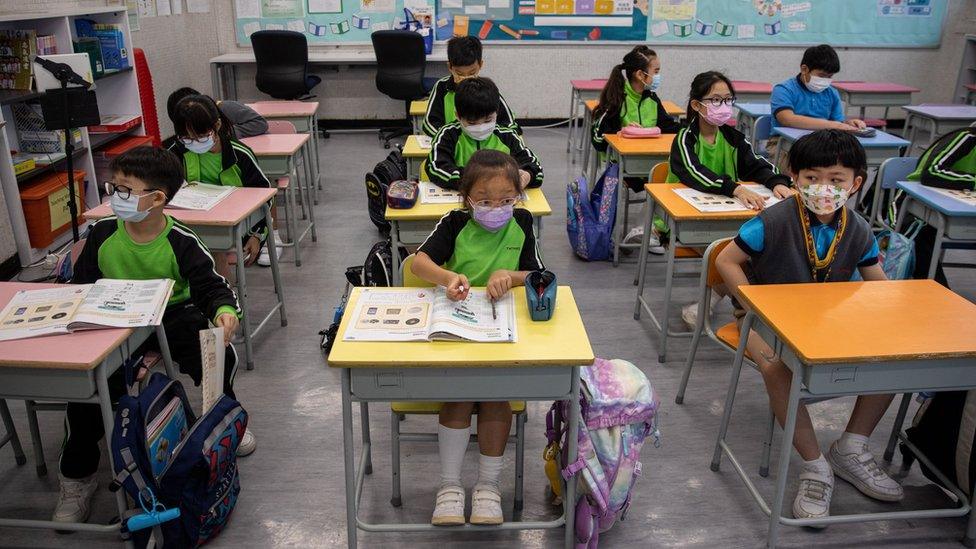 hong kong primary school children back to school