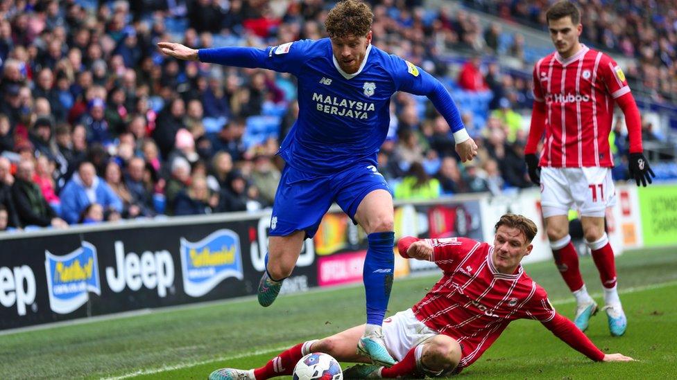 Connor Wickham in action for Cardiff City