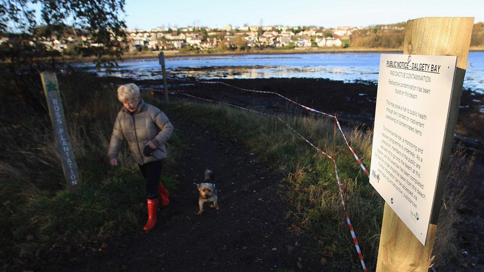 sign on Dalgety Bay beach