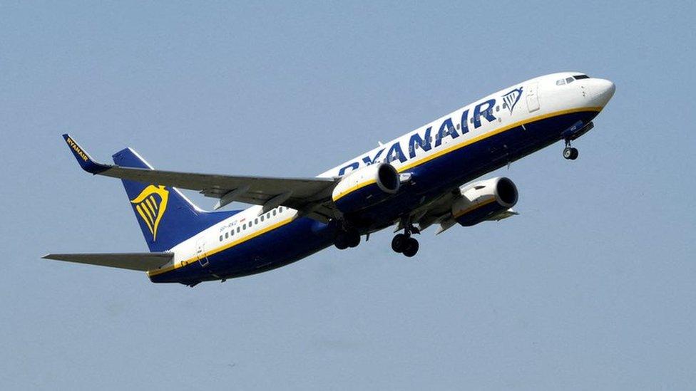 Ryanair plane