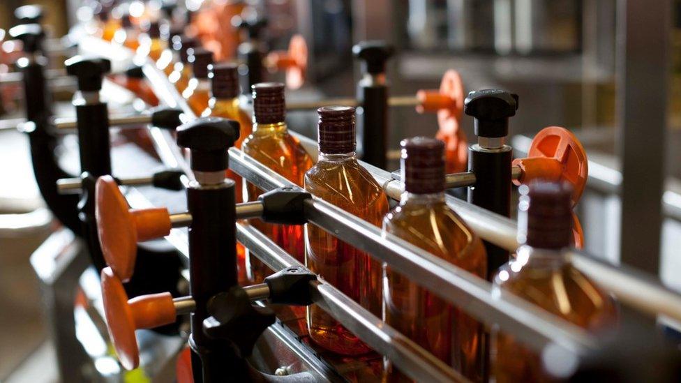 Whisky bottling