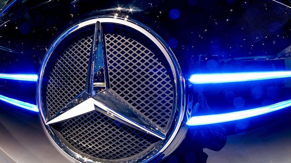 Mercedes logo