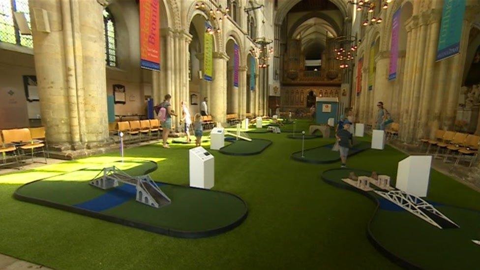 Crazy-golf-in-Rochester-Cathedral.