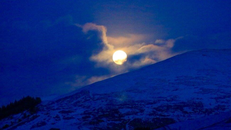 Super blue blood Moon