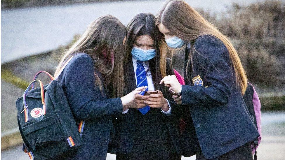 school pupils in Glasgow