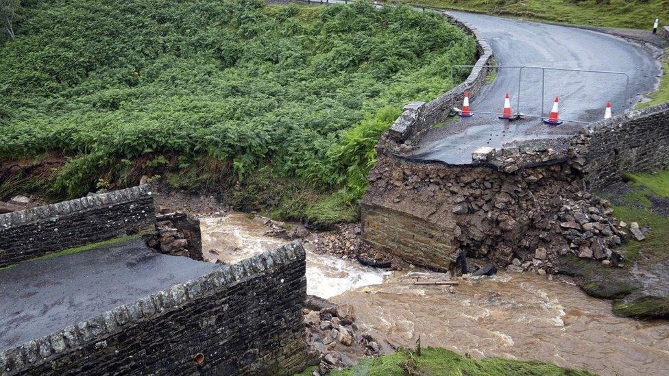 Collapsed bridge