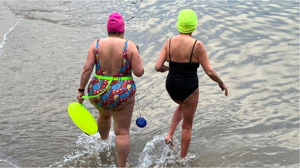 Wild swimmers at Polruan