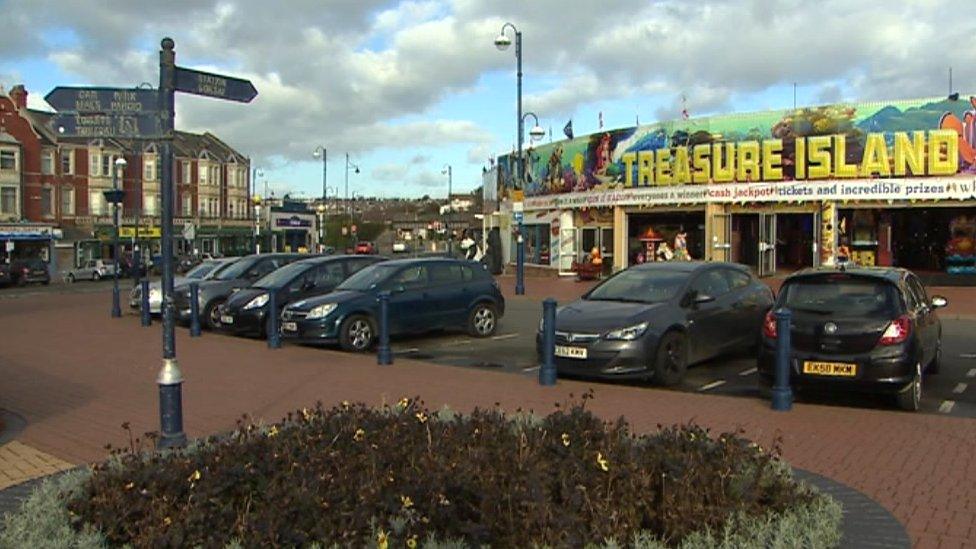 Cars parked at Barry Island in winter