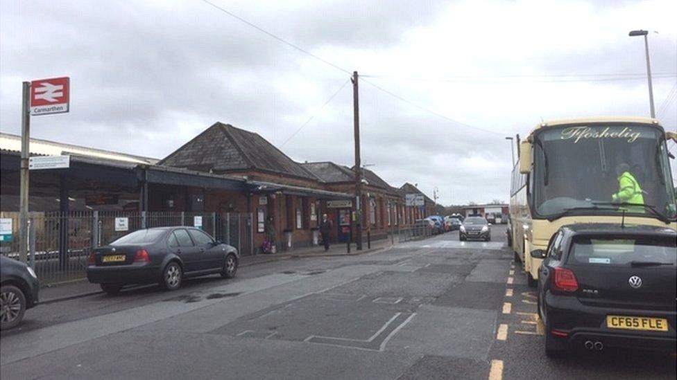 Carmarthen railway station