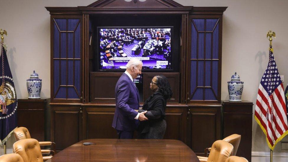 joe-biden-ketanji-brown-jackson.