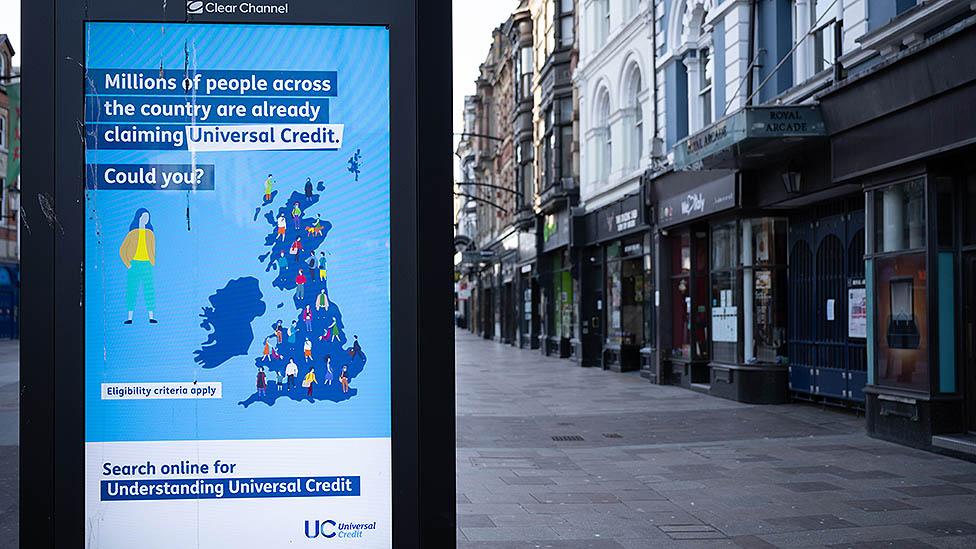 Sign advertising Universal Credit