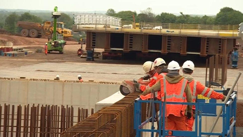 Workmen on the M1