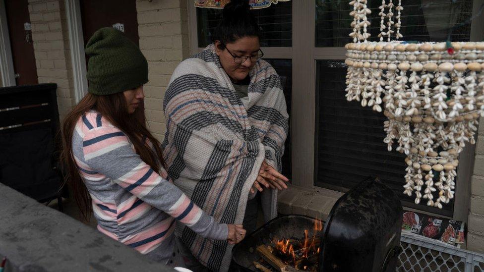 Texas power outage residents