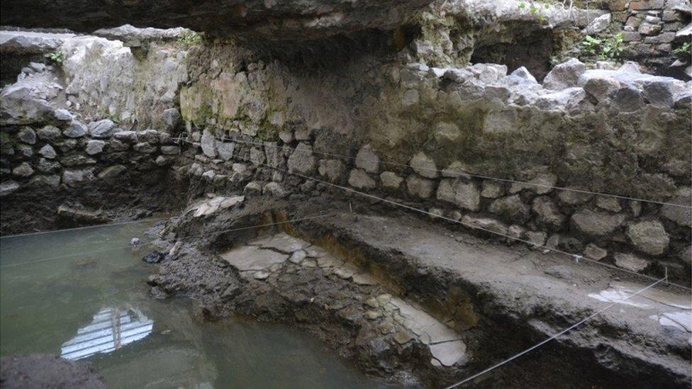 Pre-Columbian sauna uncovered in Mexico City