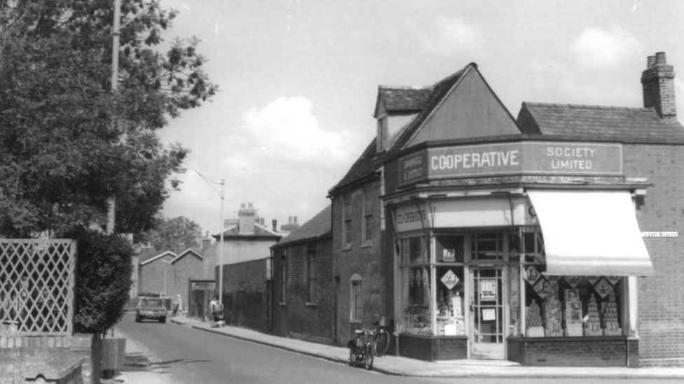 56 High Street Chesterton junction with Chapel Street c1960