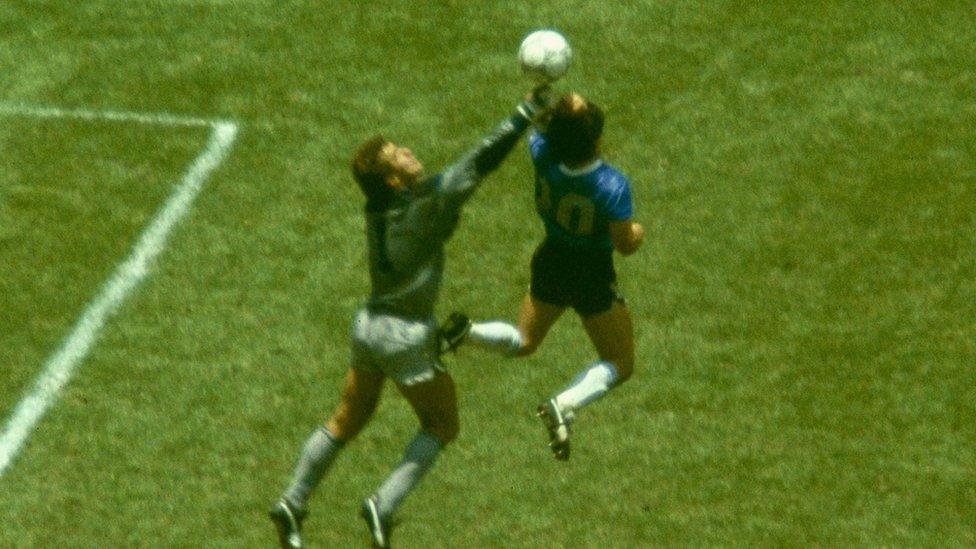 Maradona-scores-with-the-"Hand-of-God"