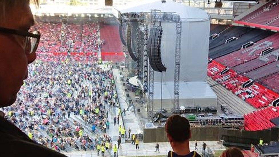 Jason Yates's restricted view of the concert