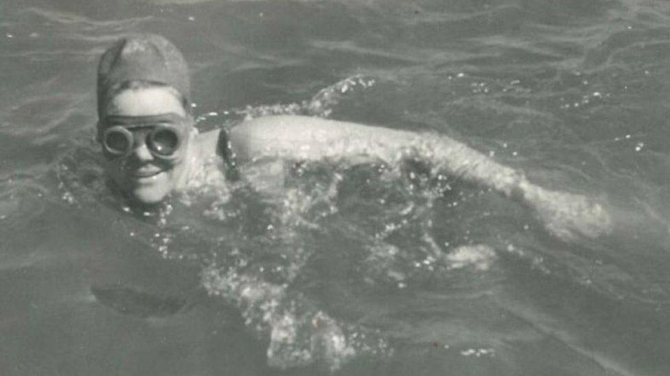 Jenny James swimming