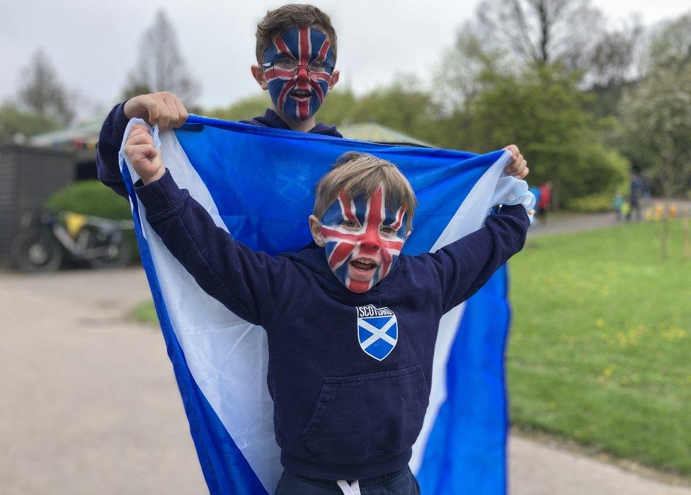 Young boys, Edinburgh