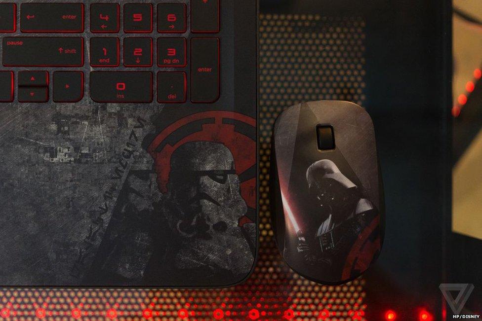 Star Wars The Force Awakens, the laptop and other weird