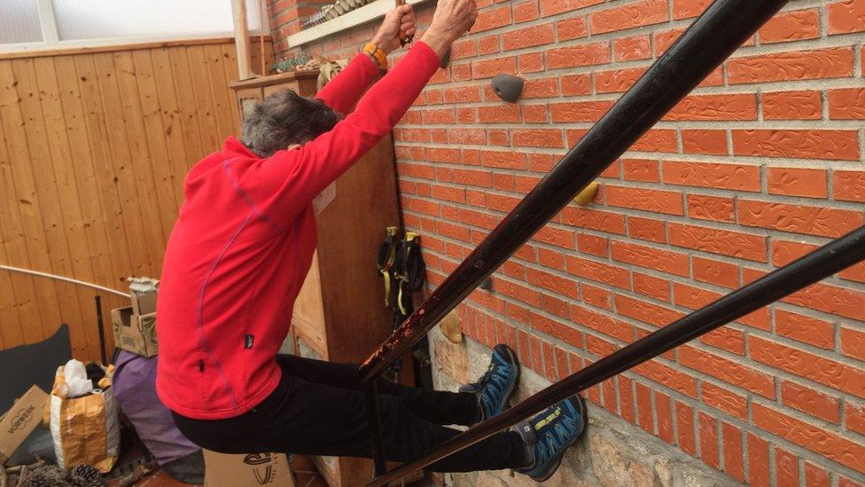 Image shows Carlos Soria training at home