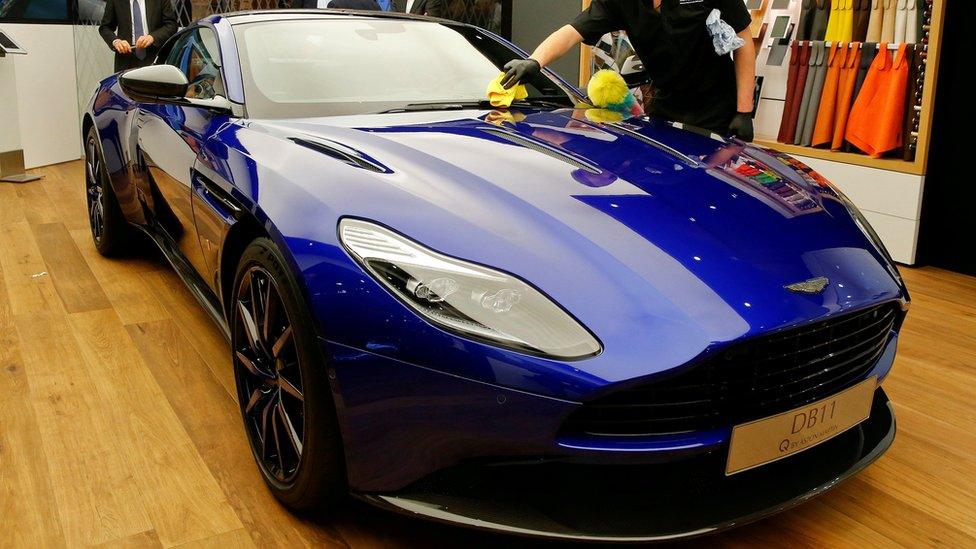 Aston Martin DB11