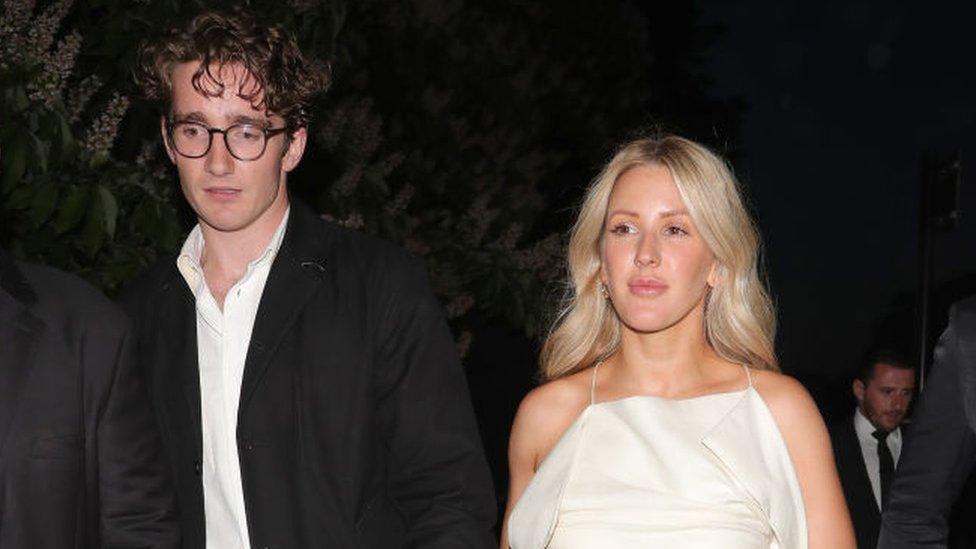 Ellie Goulding attending the Serpentine Gallery and Chanel Summer Party 2018 on June 19, 2018 in London, England