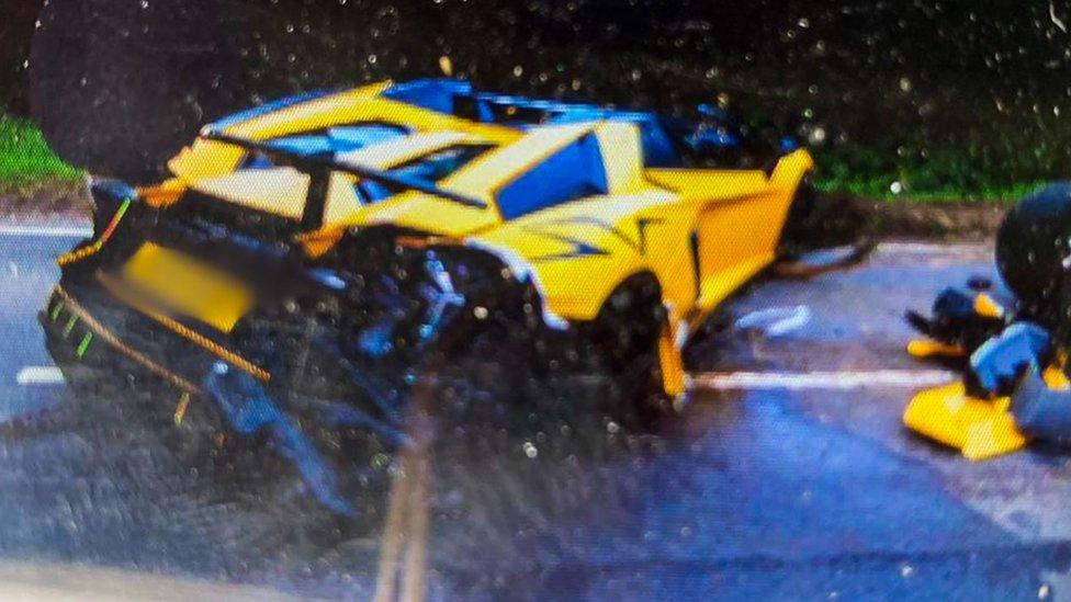 Lamborghini after the crash