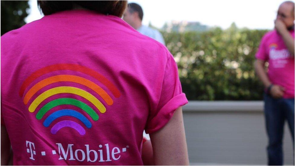 TMobile logo