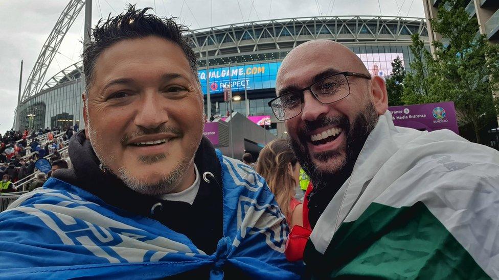 Ciro Ciampi and Marc Arena at Wembley