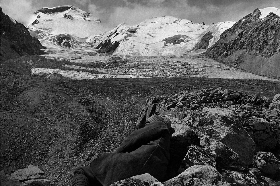 Cho Uyo from Dirty Glacier Summit on east slope Kyetrak Glacier opposite Cho Rabsang.