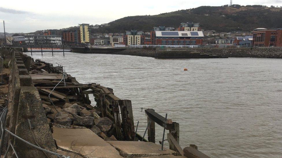 Swansea West Pier