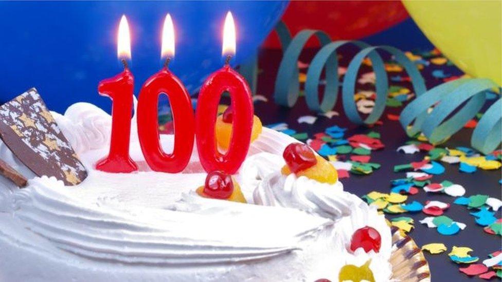 Birthday cake with 100