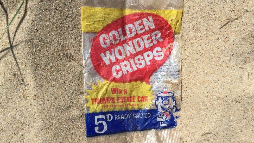 Golden Wonder crisps