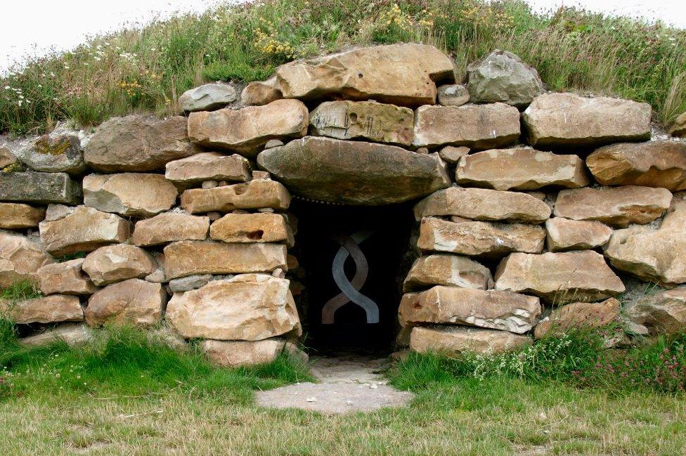 All Cannings long barrow