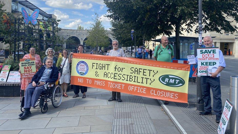 Bath Spa Station protest