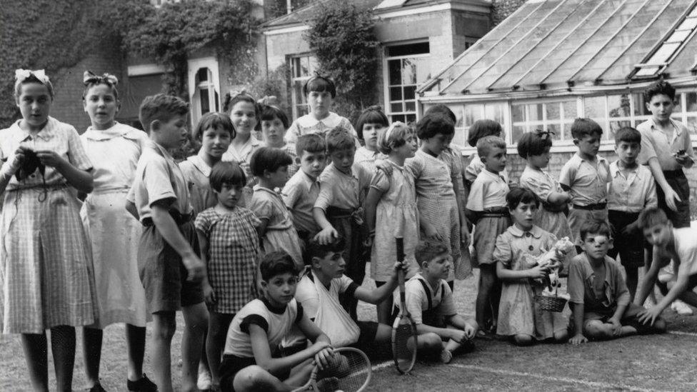 Group of Spanish Civil War evacuees at Pampisford in Cambridgeshire