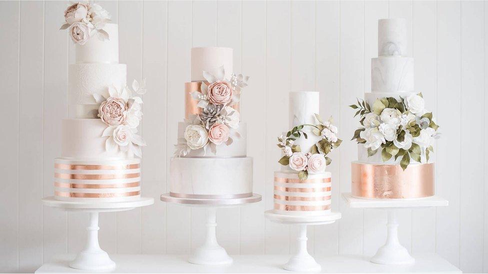 Rose gold-themed wedding cakes